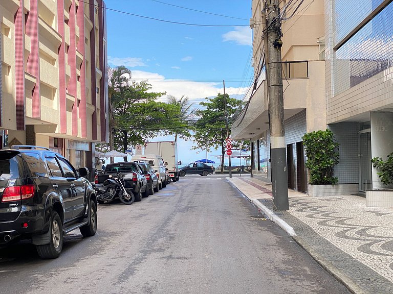 MRF74 - Churrasqueira, Quadra Mar, Garagem, 2 Dorm