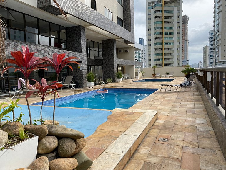 CS135 - Piscina, Linda Vista, Climatizado, Garagem