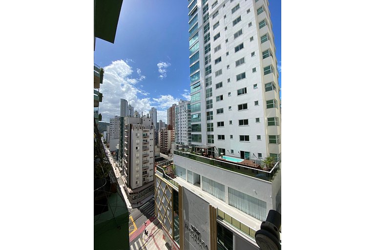 NVR62B - Quadra Mar, Sacada, 2 Dorm, Climatizado