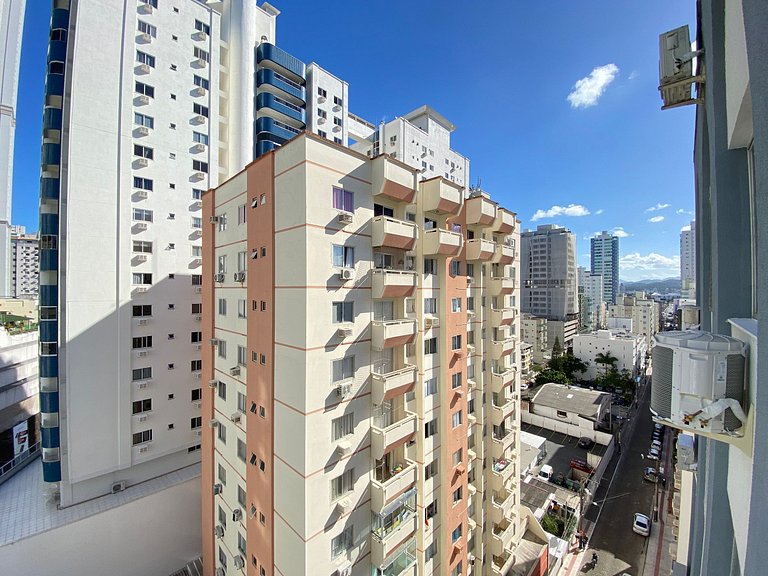POS83B - Garagem, Climatizado, TV Smart, Wi-Fi