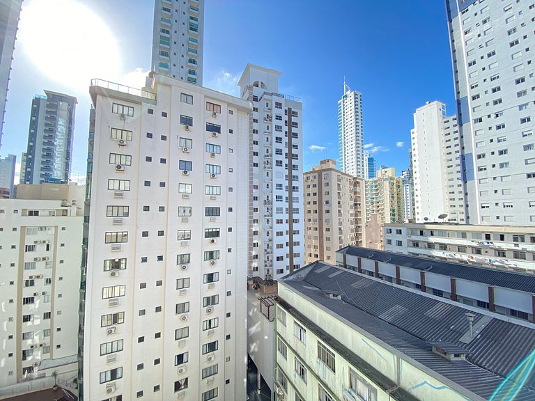 CNC72 - Av Atlântica, Climatizado, 3 Dorm