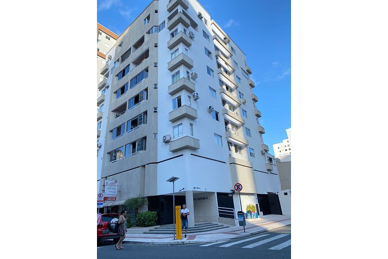 CB62 - Duplex, 4 Dorm Climatizados, Churrasqueira