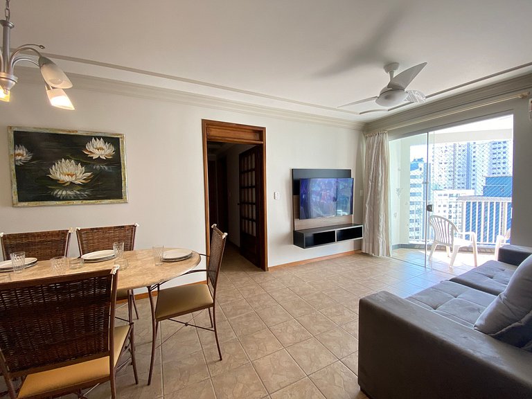 PRG82 - Climatizado, 3 Dorm, Próx Av Brasil, Amplo
