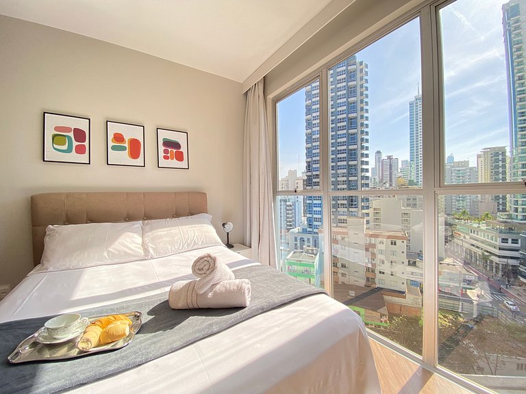 PRG82 - Climatizado, 3 Dorm, Próx Av Brasil, Amplo