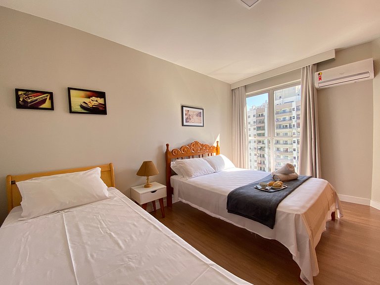 PRG82 - Climatizado, 3 Dorm, Próx Av Brasil, Amplo