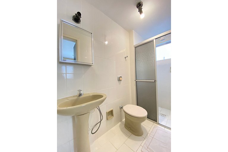 CNI53 - 2 Dorm, Garagem, Climatizado, Wi-Fi