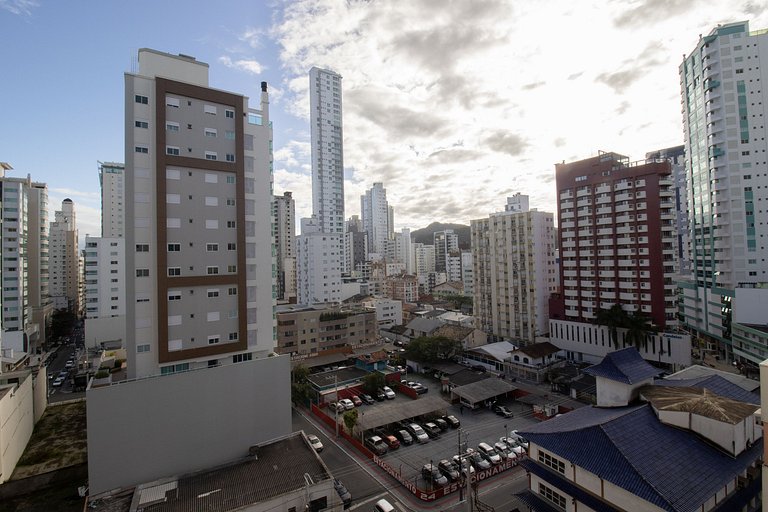 BK64 - Próx Calçadão, 2 Dorm Climatizados