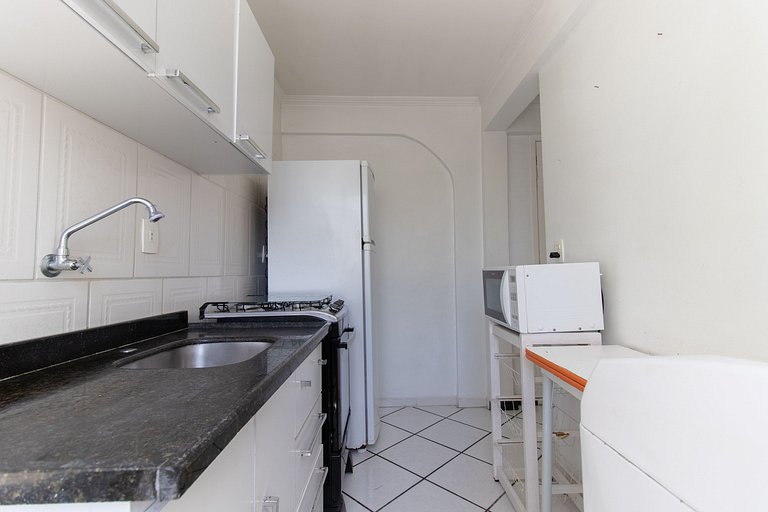 CLR82 - Calçadão, 1 Dorm Climatizado, Garagem