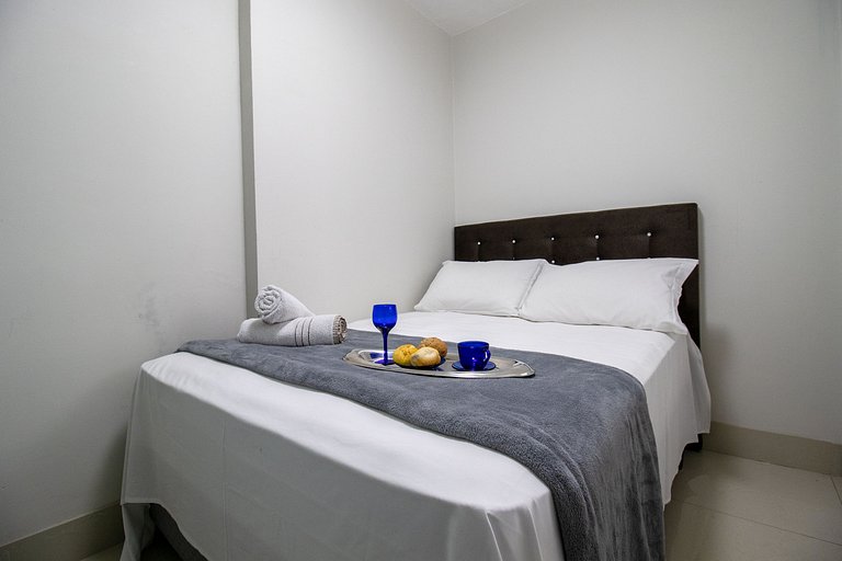 PRG23 - Garagem, 4 Dorm, Próx Shopping Atlântico