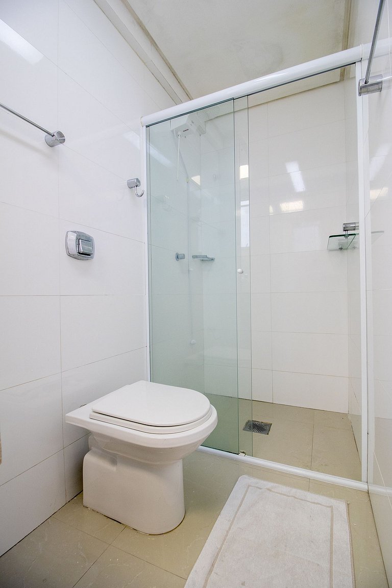 PRG23 - Garagem, 4 Dorm, Próx Shopping Atlântico
