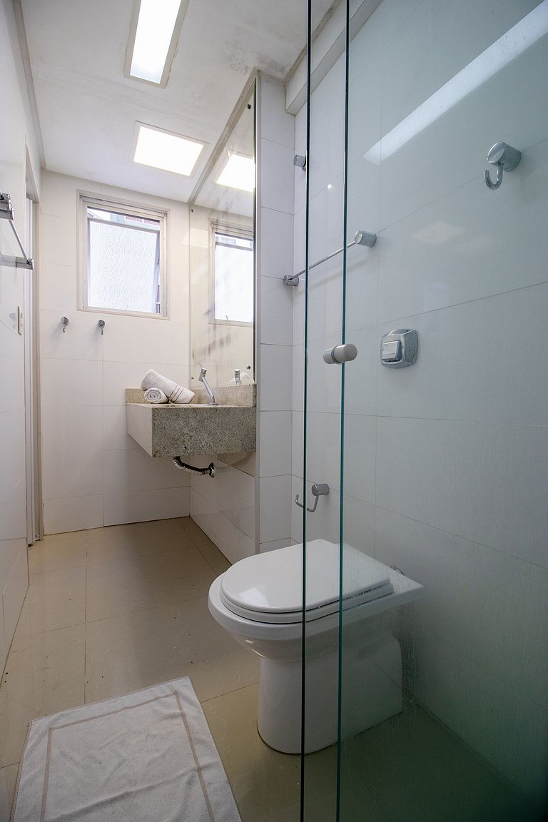 PRG23 - Garagem, 4 Dorm, Próx Shopping Atlântico