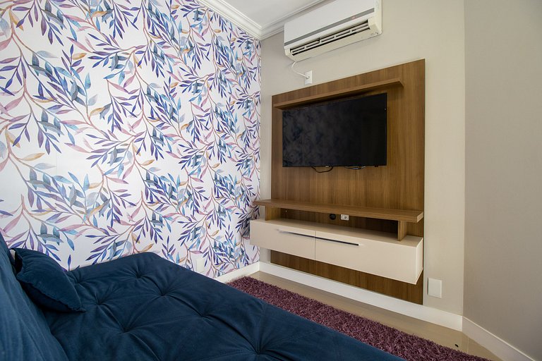 LUG143B - Próx a Roda Gigante, 2 Dorm, Climatizado