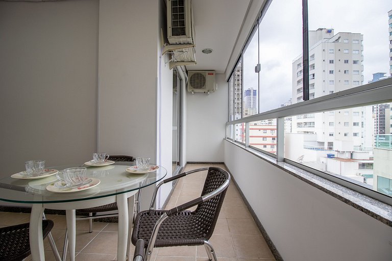 MNT51 - Churrasq, Climatizado, 2 Dorm, Garagem