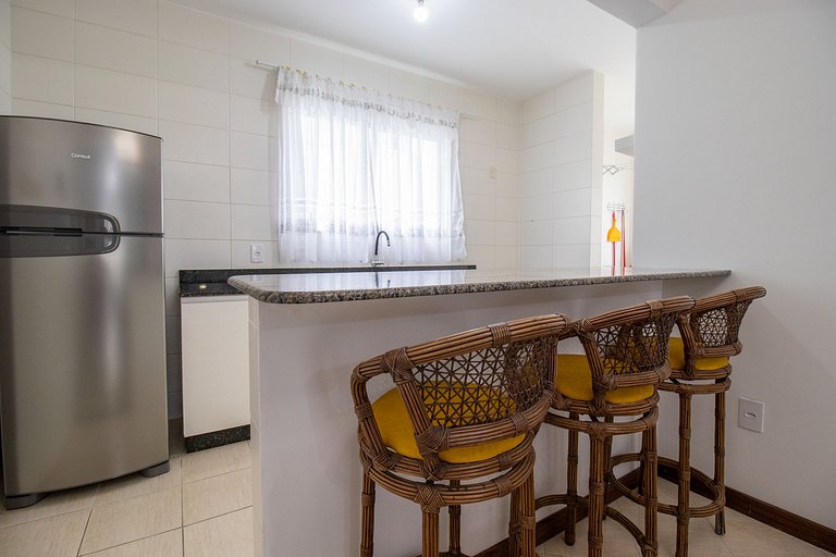 MNT51 - Churrasq, Climatizado, 2 Dorm, Garagem