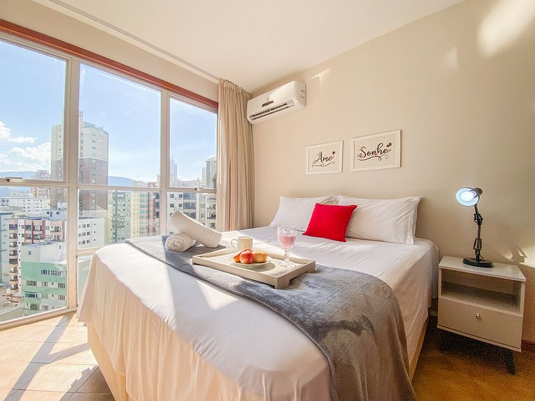 PRG111 - 4 Dorm, Climatizado, Próx a Av. Brasil