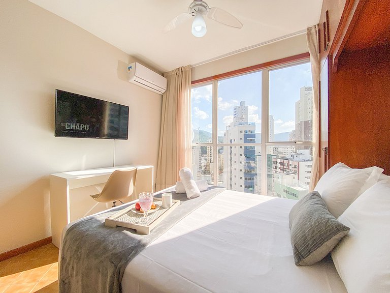 PRG111 - 4 Dorm, Climatizado, Próx a Av. Brasil