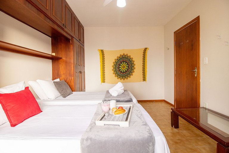 PRG111 - 4 Dorm, Climatizado, Próx a Av. Brasil