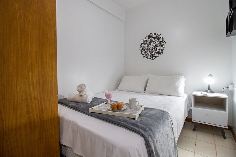 PRG111 - 4 Dorm, Climatizado, Próx a Av. Brasil