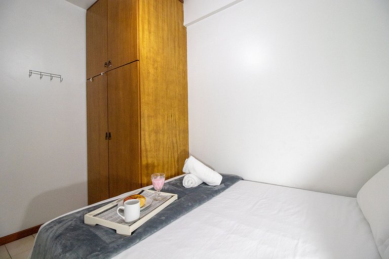 PRG111 - 4 Dorm, Climatizado, Próx a Av. Brasil