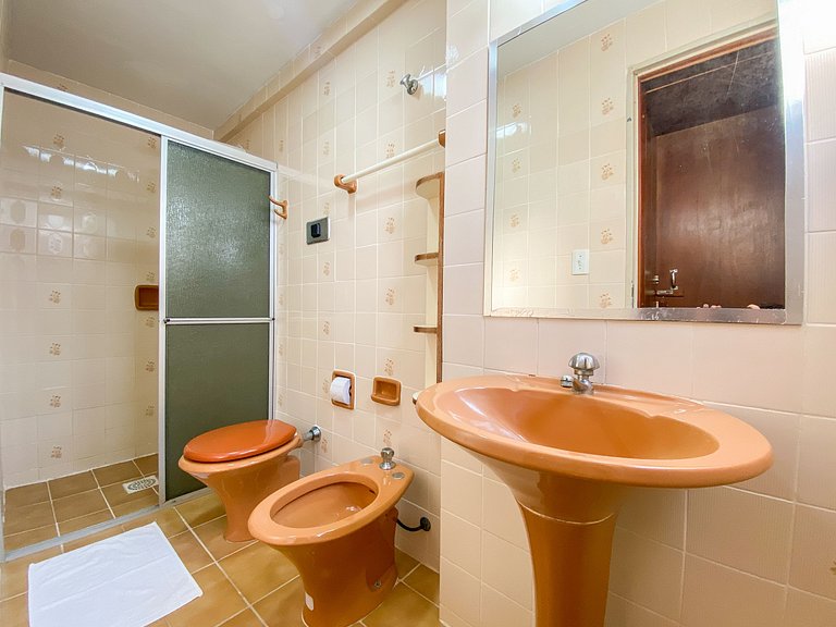 PRG111 - 4 Dorm, Climatizado, Próx a Av. Brasil