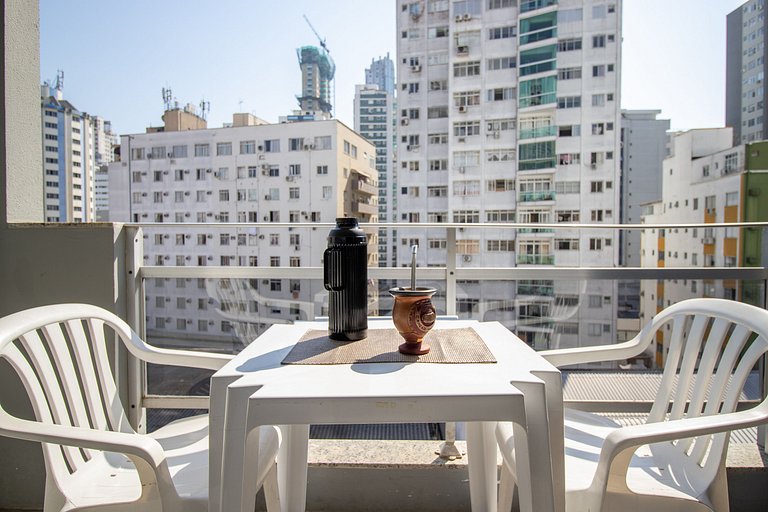 MY72 - Próx ao Calçadão, Climatizado, TV Smart