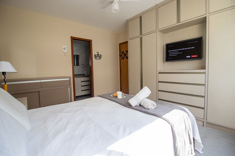 MY72 - Próx ao Calçadão, Climatizado, TV Smart