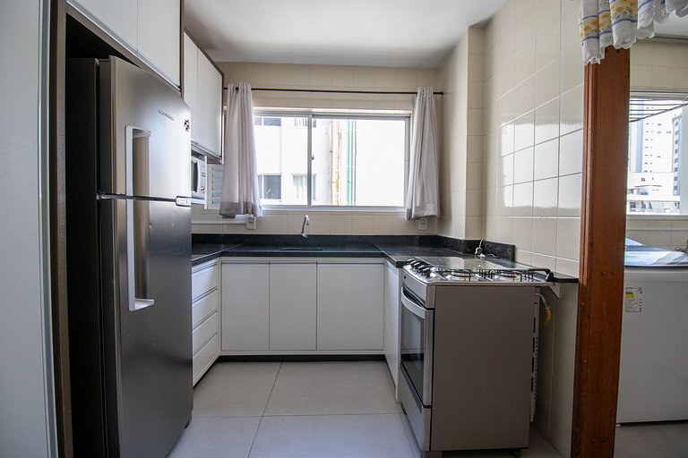 MY72 - Próx ao Calçadão, Climatizado, TV Smart