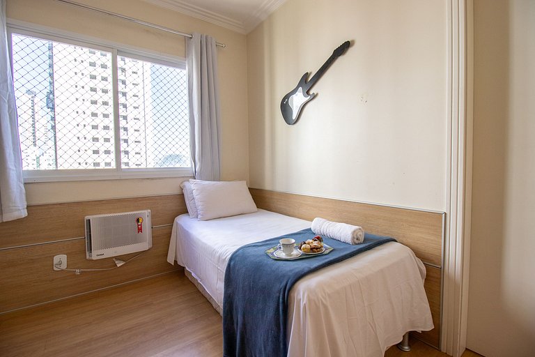 BV92 - Climatizado, 3 Dorm, Churrasq, 2 Garagens