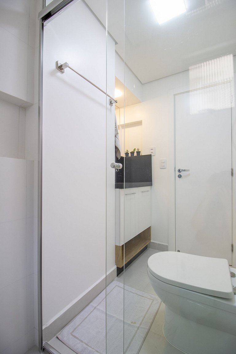 JDF33 - Quadra Mar, 1 Dorm, Rua 1200, Climatizado