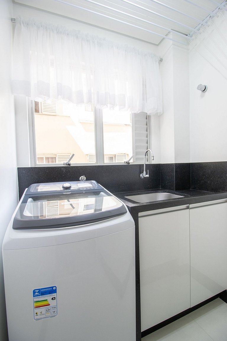 JDF33 - Quadra Mar, 1 Dorm, Rua 1200, Climatizado