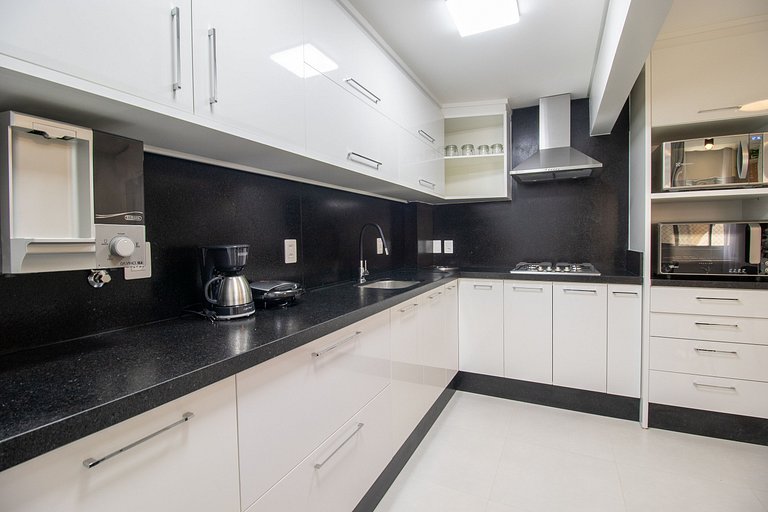 JDF33 - Quadra Mar, 1 Dorm, Rua 1200, Climatizado