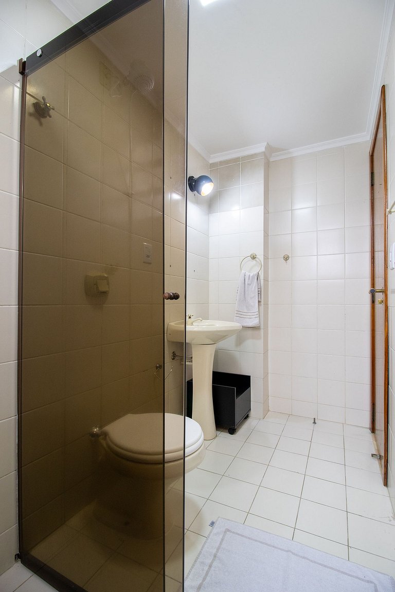 RUT23 - Quadra Mar, 4 Dorm, Sacada, TV's Smart