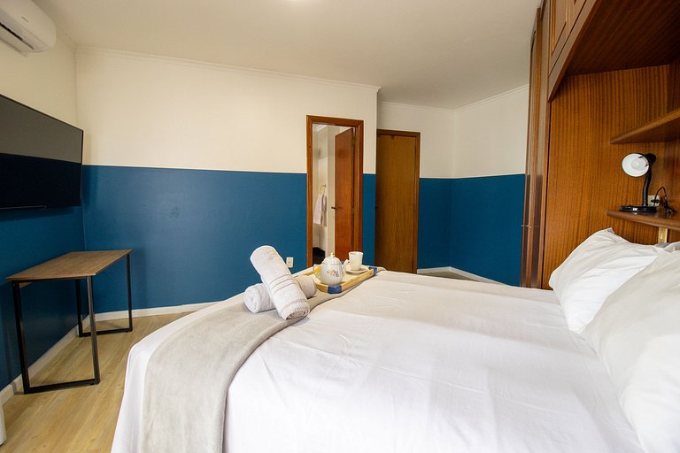 RUT23 - Quadra Mar, 4 Dorm, Sacada, TV's Smart