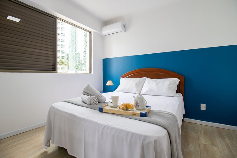 RUT23 - Quadra Mar, 4 Dorm, Sacada, TV's Smart