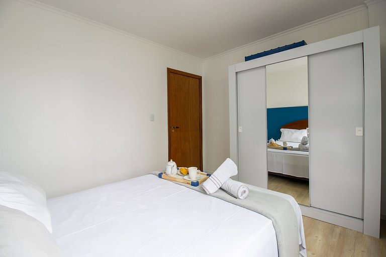 RUT23 - Quadra Mar, 4 Dorm, Sacada, TV's Smart