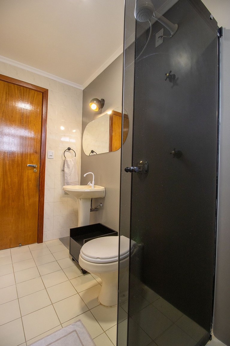 RUT23 - Quadra Mar, 4 Dorm, Sacada, TV's Smart