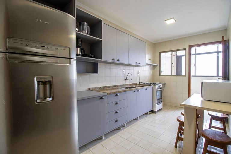 RUT23 - Quadra Mar, 4 Dorm, Sacada, TV's Smart