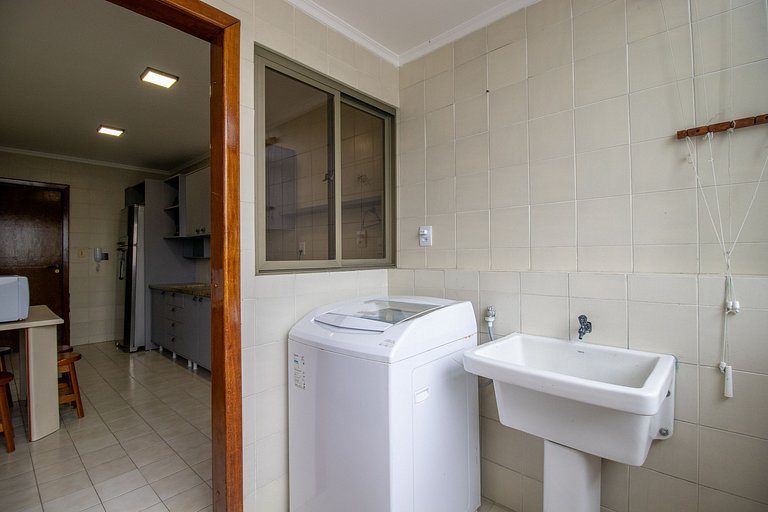RUT23 - Quadra Mar, 4 Dorm, Sacada, TV's Smart