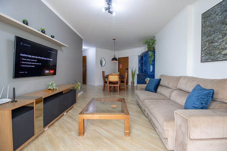 RUT23 - Quadra Mar, 4 Dorm, Sacada, TV's Smart