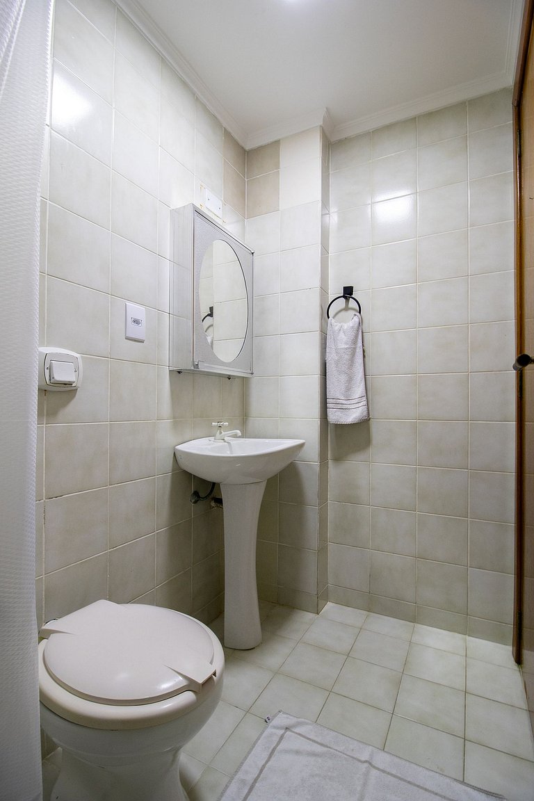RUT23 - Quadra Mar, 4 Dorm, Sacada, TV's Smart