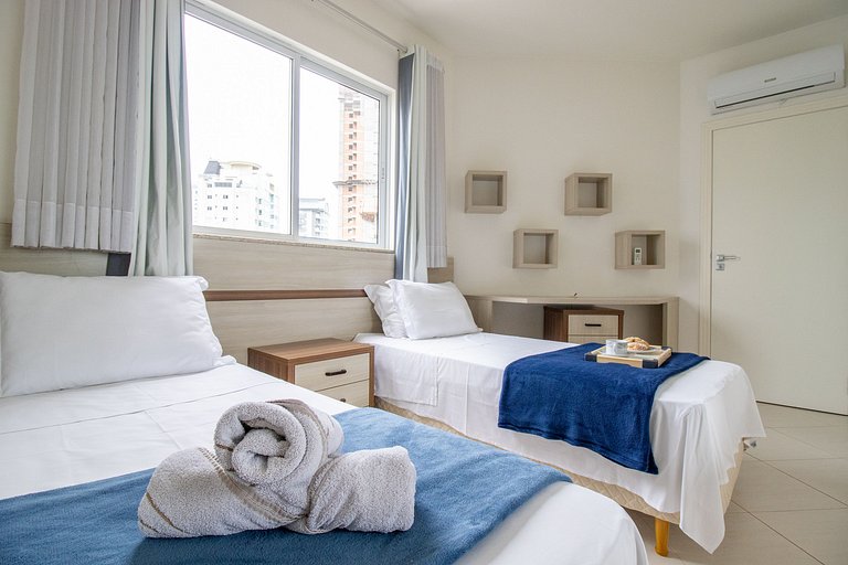 CHD141 - Churrasq, 3 Dorm, Climatizado, 2 Garagens