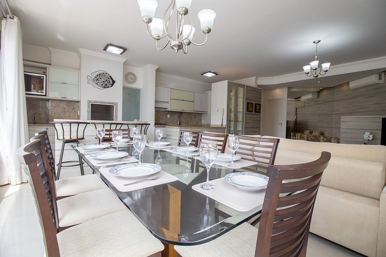 CHD141 - Churrasq, 3 Dorm, Climatizado, 2 Garagens