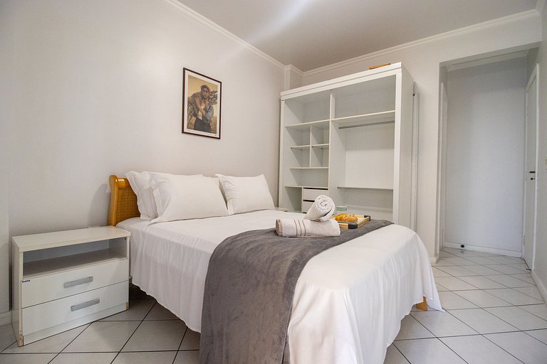 BOR41 - Quadra Mar, 4 Dorm, 2 Garagens, Churrasq.