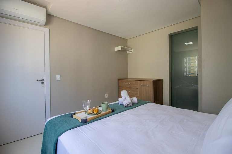 CB62 - Duplex, 4 Dorm Climatizados, Churrasqueira