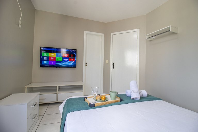 CB62 - Duplex, 4 Dorm Climatizados, Churrasqueira