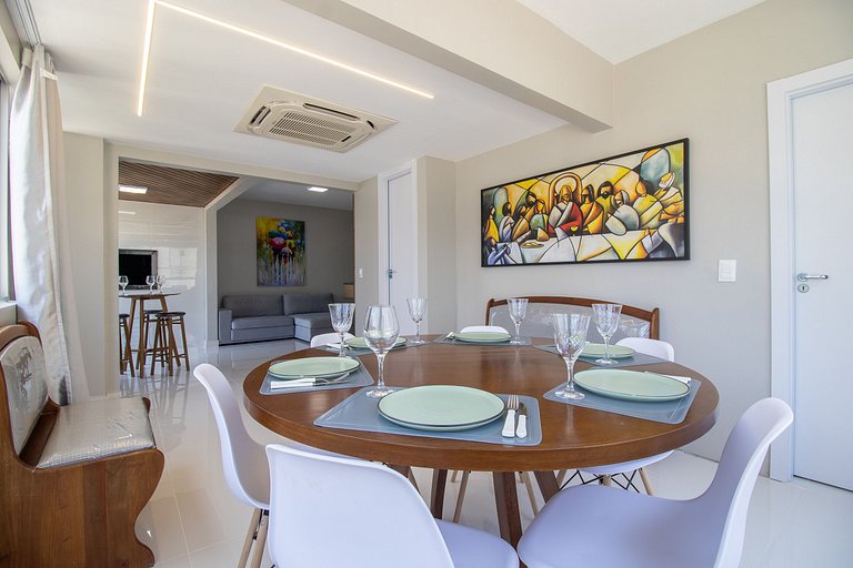 CB62 - Duplex, 4 Dorm Climatizados, Churrasqueira