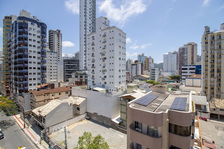 CB62 - Duplex, 4 Dorm Climatizados, Churrasqueira