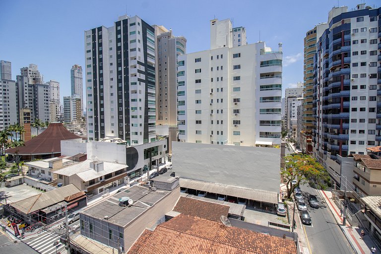 CB62 - Duplex, 4 Dorm Climatizados, Churrasqueira