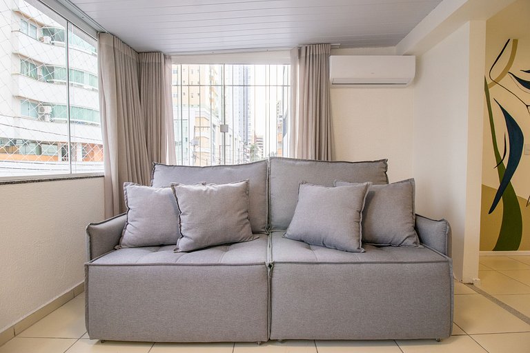 JOA24 - 2 Dorm, Totalmente Climatizado, Garagem