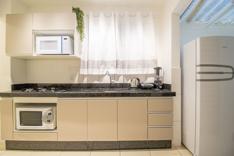 JOA24 - 2 Dorm, Totalmente Climatizado, Garagem